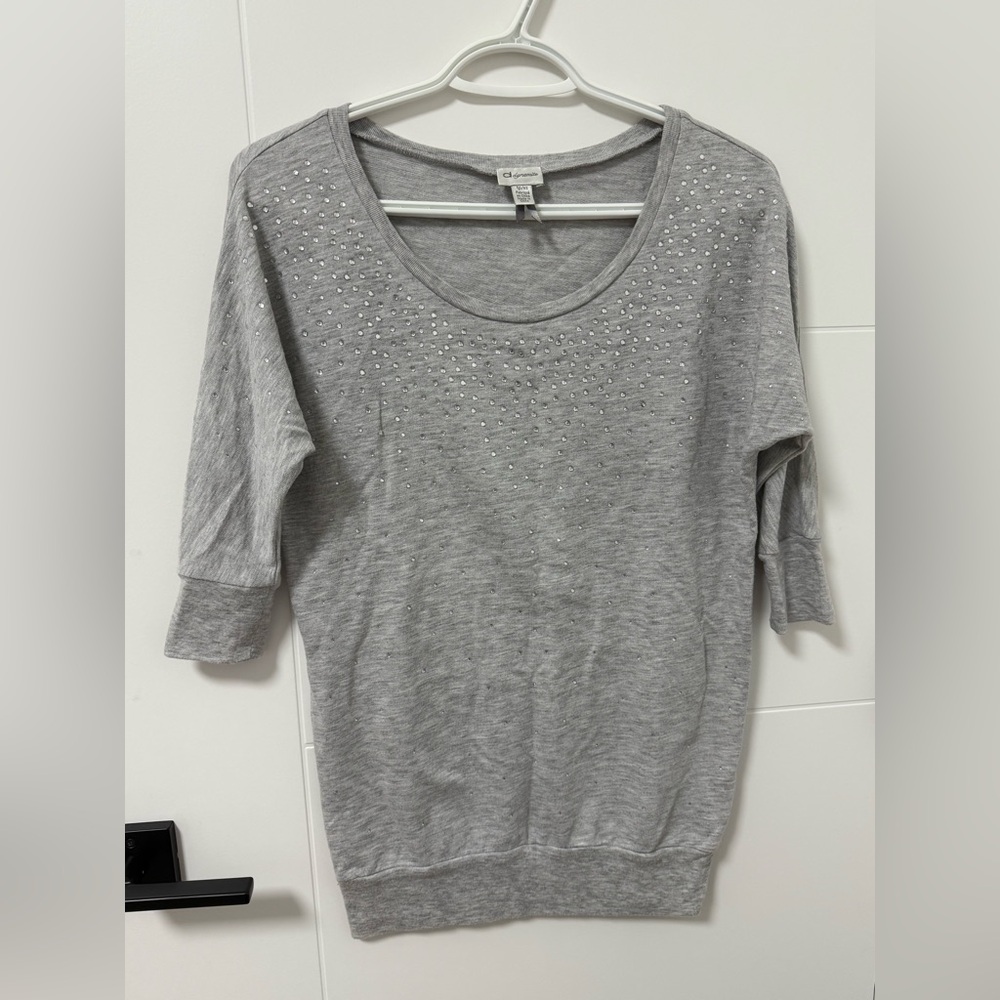 Dynamite heathered grey shirt with rhinestones